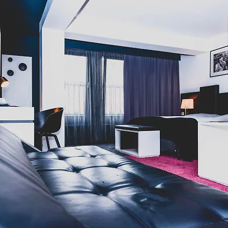 Hotel Bliss 4*
