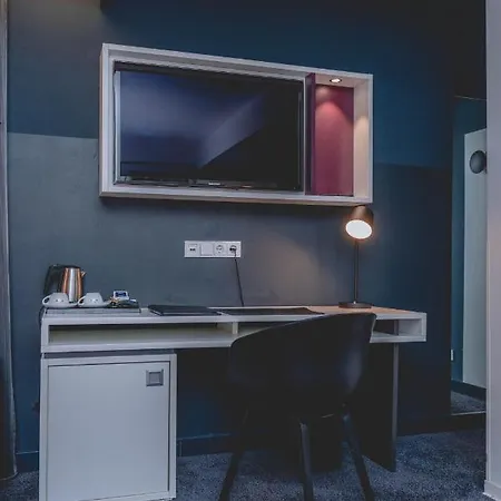 Hotel Bliss