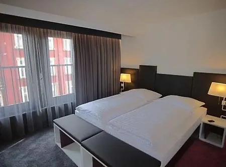 Hotel Bliss 4*