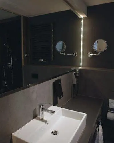 Hotel Bliss 4*