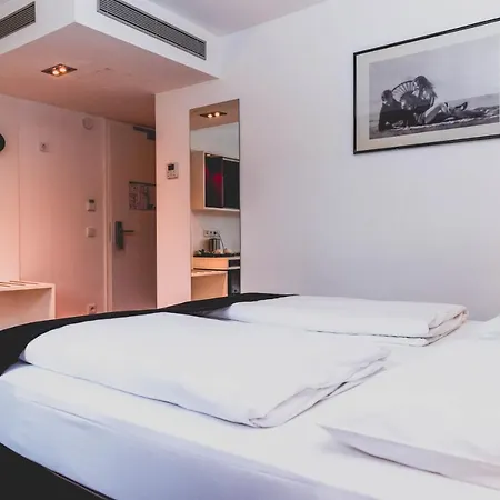 Hotel Bliss 4*