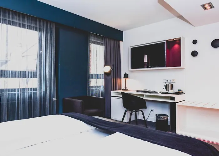 Bliss Hotel