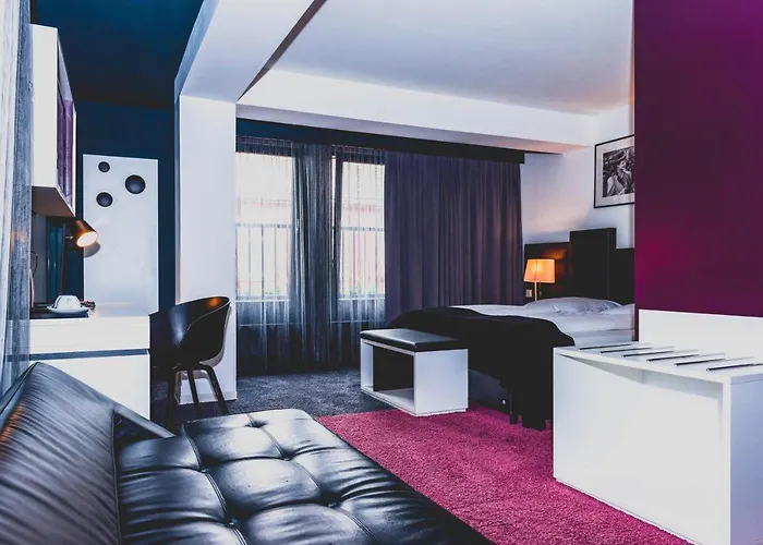 Bliss 4* Frankfurt nad Mohanem