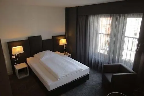 Hotel Bliss 4* Frankfurt am Main